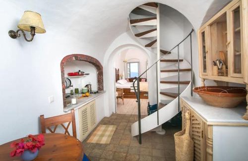 Oia House | Pano Meria Venetian Style Studio I