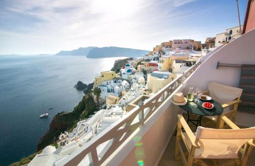 Oia House | Pano Meria Venetian Style Studio I