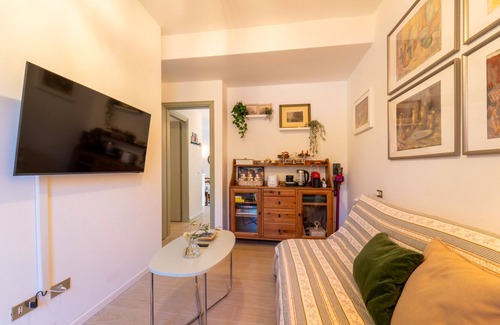Civenna Apartment | Panorama Lake and Garden by Wonderful Italy