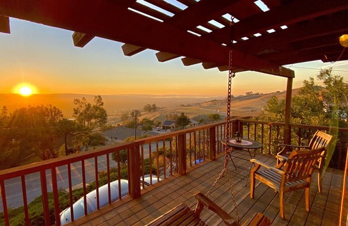 Berryessa House | Panorama of Silicon Valley, minutes from everything, large private yard and pool