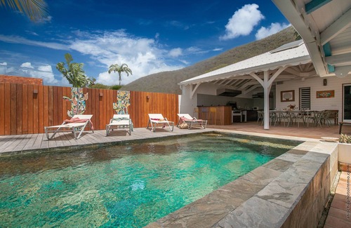 Les Anses-d'Arlets Villa | Panoramic bay view, Direct beach access, Private jetty, Luxury colonial villa