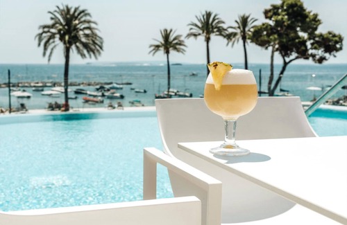 Ibiza Town Resort | Panoramic beach views in all inclusive Joy suite at the Ibiza Twiins
