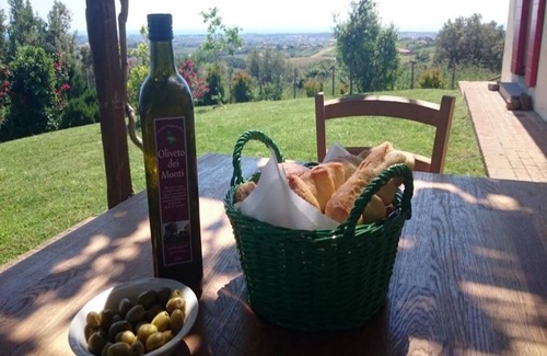Cerveteri House | PANORAMIC FARMHOUSE, SEA AND MOUNTAINS VIEW, NEAR ROME