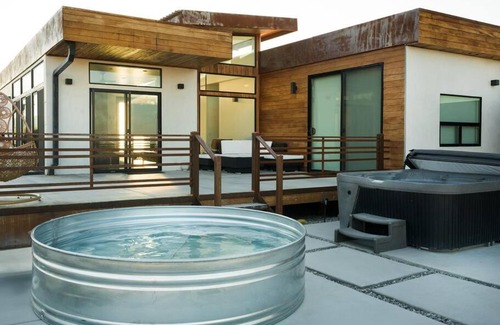 Panorama Heights House | Panoramic Heaven - Luxury Designer Property w Spa