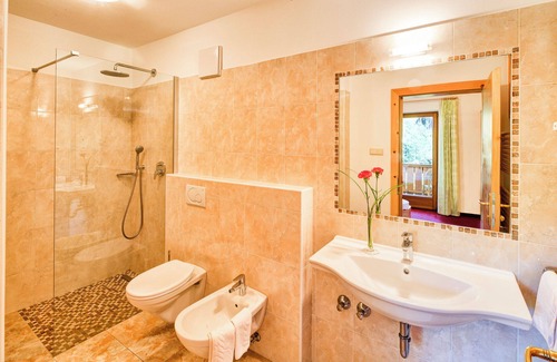 Cornedo All'isarco Hotel | Panoramic hotel in the Dolomites, South Tyrolean specialties, sauna and whirlpool