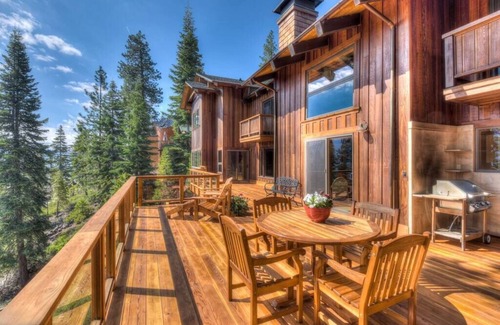 Crystal Bay House | Panoramic lake view in Crystal Bay