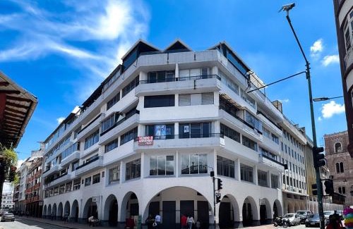 San Blas Apartment | Panoramic Loft Unique Windows and Views