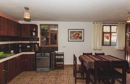 Urubamba House | Panoramic Mountain View Cabin - Last stop before Machu Picchu