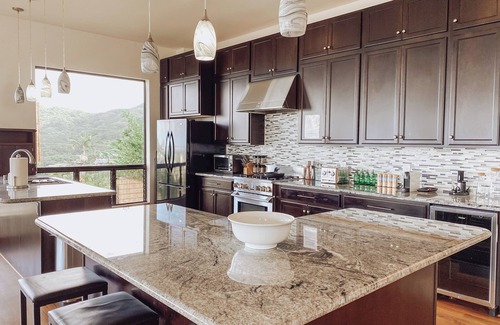 Kaneohe Bed & Breakfast | Panoramic Ocean & Mountain Views -WE HAVE FULL AVAILABILITY, please message us