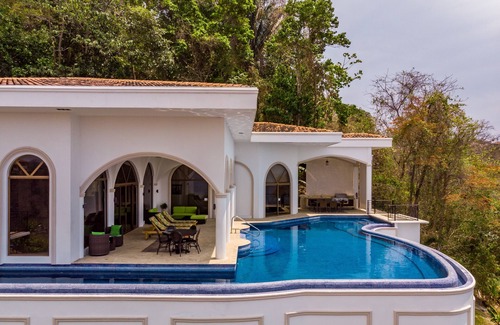 Punta Leona House | Panoramic Ocean views Waterfront Luxury Home