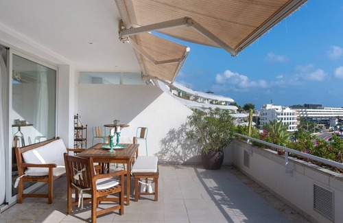 Talamanca House | Panoramic Penthouse Satori in Ibiza, central position, with 4 bedrooms, 8 sleeps