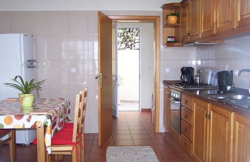 Estreito da Calheta Villa | Panoramic Sea and Mountain Views: 2 master bedrooms both with ensuite bathrooms