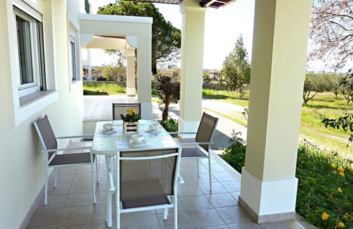 Zipari Villa | Panoramic Sea View Villa 3BR 4 Min to Beach