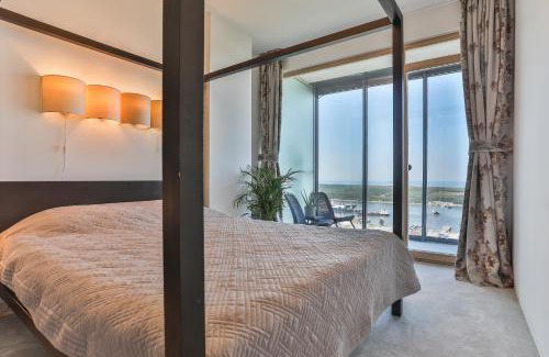 Klaipeda Apartment | Panoramic Sea Views