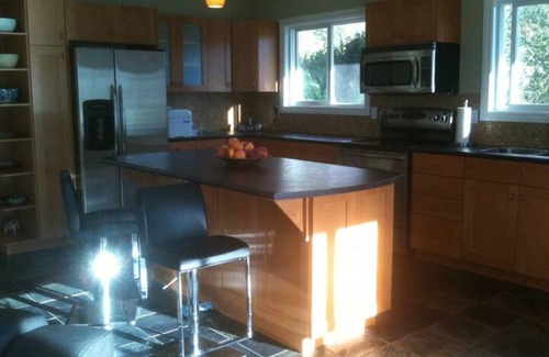 Okanagan-Similkameen House | PANORAMIC SKAHA LAKE VIEW AND ACCESS HOME