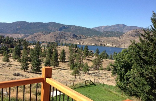 Okanagan-Similkameen House | PANORAMIC SKAHA LAKE VIEW AND ACCESS HOME