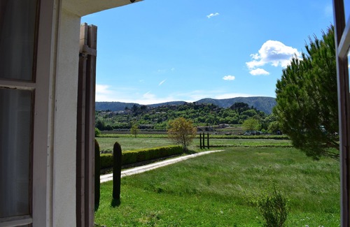 Menerbes Apartment | Panoramic view Ménerbes Lubéron