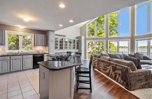 Brighton House | Panoramic view of spectacular all sports lake. 3 bed/3.5 bath