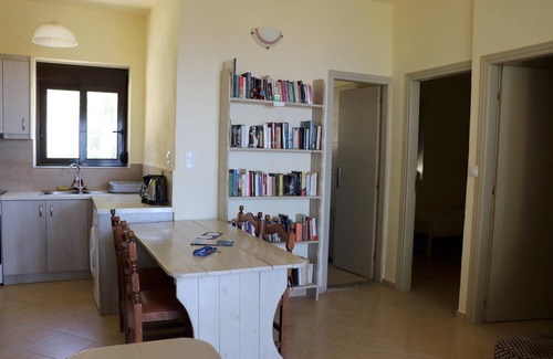 Triopetra House | Panoramic view of the sea, close to the beach, wifi - holiday home Triopetra, Cr