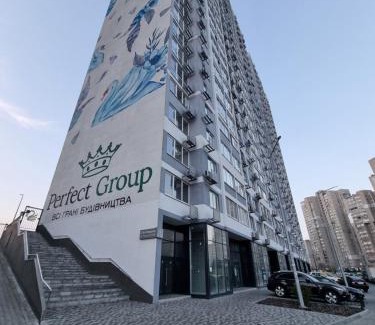 Pozniaky Apartment | Panoramic view of the lake in the new apartment