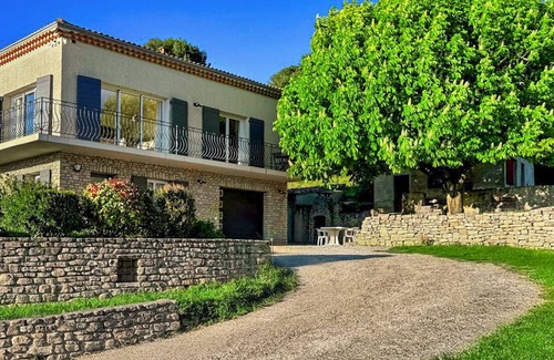 Apt Apartment | Panoramic view, private pool, walking distance Apt town center - 110m², Luberon