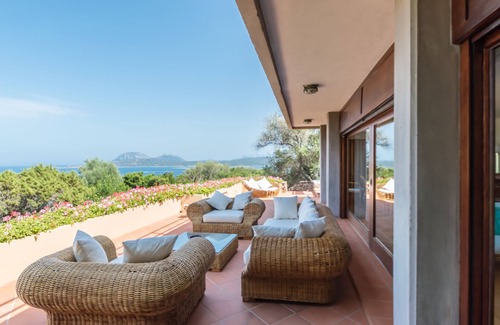 Porto Rotondo Villa | Panoramic Villa near private equipped beach