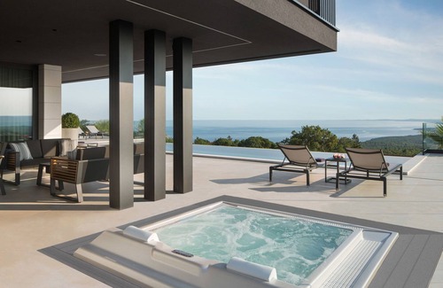 Brovinje House | Panoramica by Interhome
