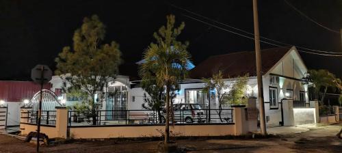 Pengkalan Baharu House | Pantai Remis Homestay 118A