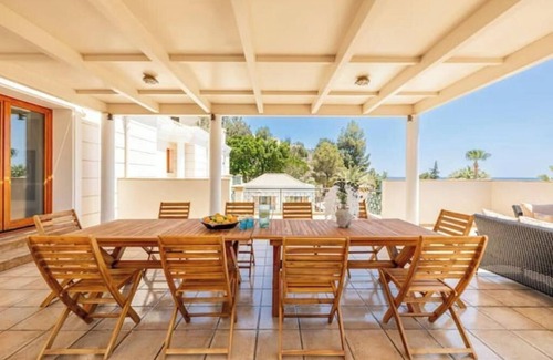 Rodhia Villa | Pantanassa Palm Tree Mansion & Pantanassa Palm Tree Villa