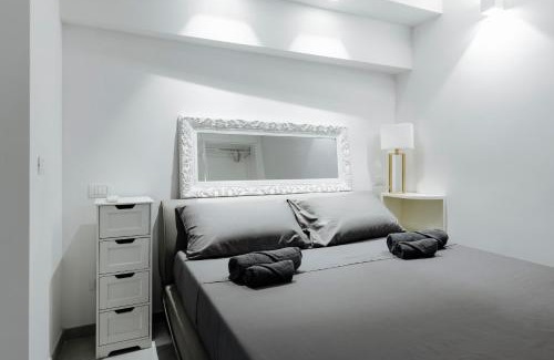 Rione VIII Sant'Eustachio Apartment | Pantheon Experience Suite