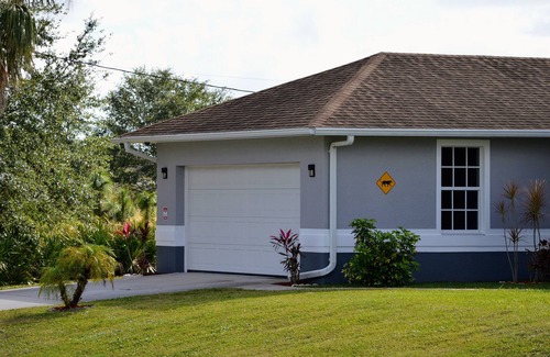 Joel House | Panthers Home