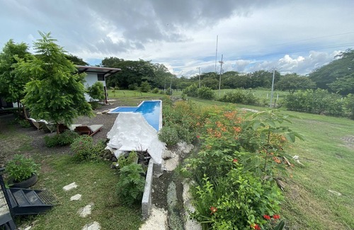Canton Liberia Cabin | Papagayo ,full Equipado, Aire he Internet Para 4 Personas, Apta Para Mascotas