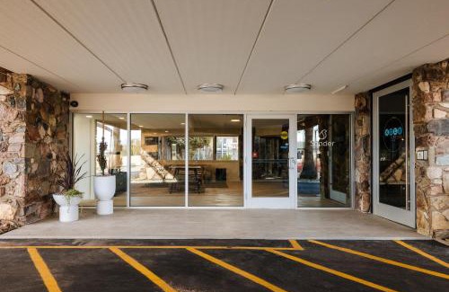 South Scottsdale Hotel | Papago Scottsdale by Reside, Trademark Collection by Wyndham