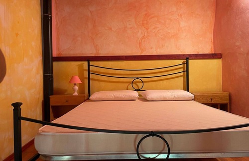 Villanova Monteleone Apartment | "Papavero" Entire House 15 Minutes From The Sea