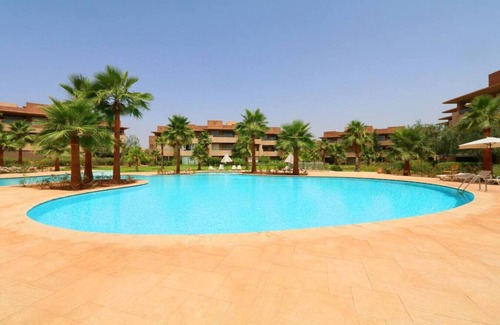 Menara Apartment | Paradis à Prestigia - Swimming pool view - Golf