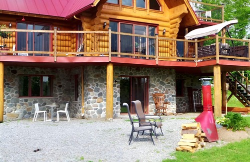 Saint-Etienne-De-Bolto Condo | Paradis sauvage geronimo, hébergement 4 saisons en montagne