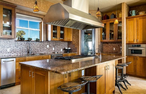 Sands Of Kahala Beach House | Paradise At Last | Beachfront Escape w/Direct Beach Access