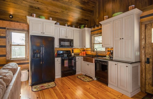 Waynesville Cabin | Paradise at the Rivers Edge! A Private Waterfront Log Cabin,snow ski/fish nearby
