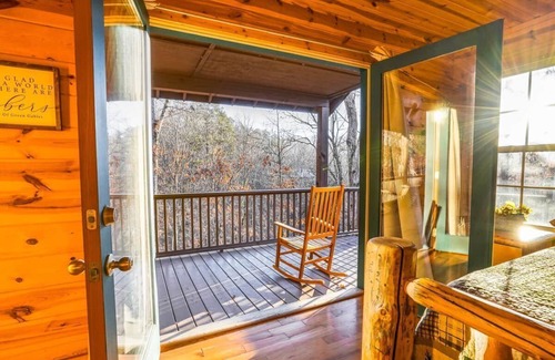Cleveland Cabin | Paradise- Brand New Family Firepit/Grill Area w/Parklike Waterfall