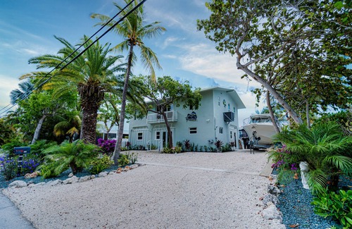 Stillwright Point Villa | Paradise Cove 2nd floor- Key Largo