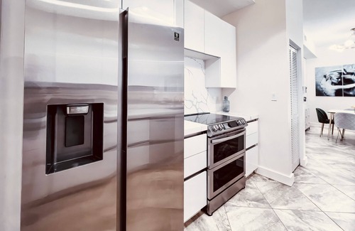 Island Estates Condo | Paradise DeLux 2bd Penthouse
