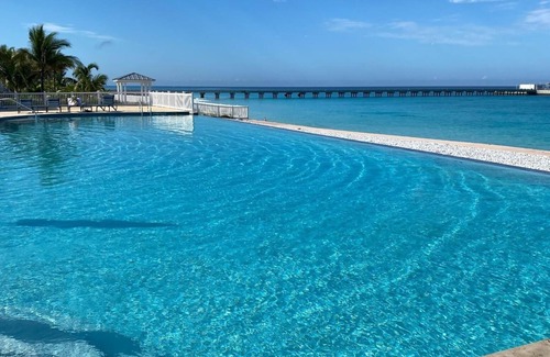 Bimini Islands Condo | Paradise Found! Cozy 2-bedroom condo with AC and WiFi in fabulous Bimini Bay