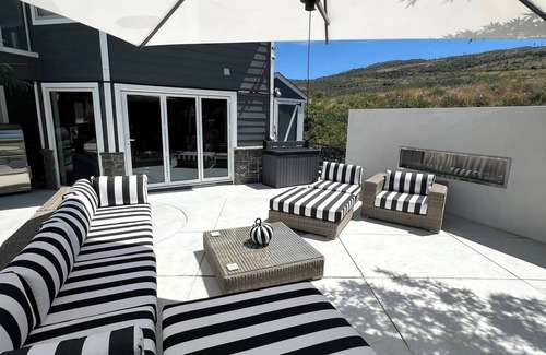 Southwest Mission House | Paradise Found in Upper Mission at Casa De Luce