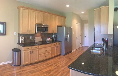 Morgans Point Resort House | PARADISE FOUND! Relaxing Lake Front Property Near ATX, Temple and Waco