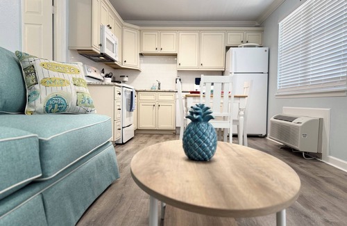 Bradenton Beach Condo | Paradise Getaway on Anna Maria Island