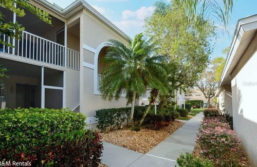 Palmer Ranch Condo | Paradise Home away from Home: Golf, Swimming, Tennis, & lots of Fun in the Sun!