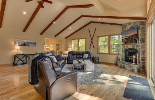 Ridgewood House | Paradise in the Pines - Luxury Home in Quite Neighborhood, Wooded Views, Short Drive to Skiing