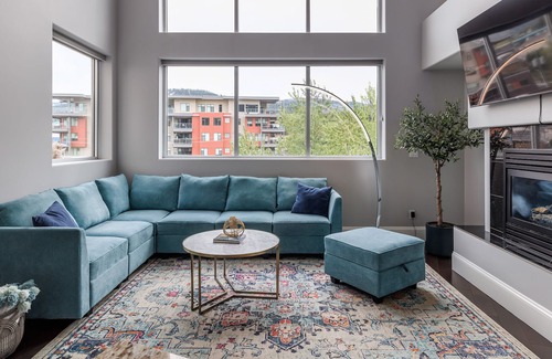 Okanagan-Similkameen Condo | Paradise Lofts (The Oasis) - Lakeviews -1 block to the beach