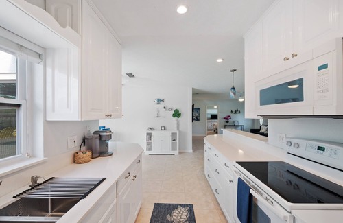 Tropic Palms House | Paradise Palms, our tropical oasis in Delray Beach and very close to Boca Raton!