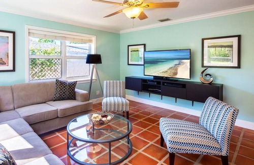 Midtown House | **PARADISE PERFECTED @ BEACHSIDE** Modern Home / Pool + LAST KEY SERVICES...